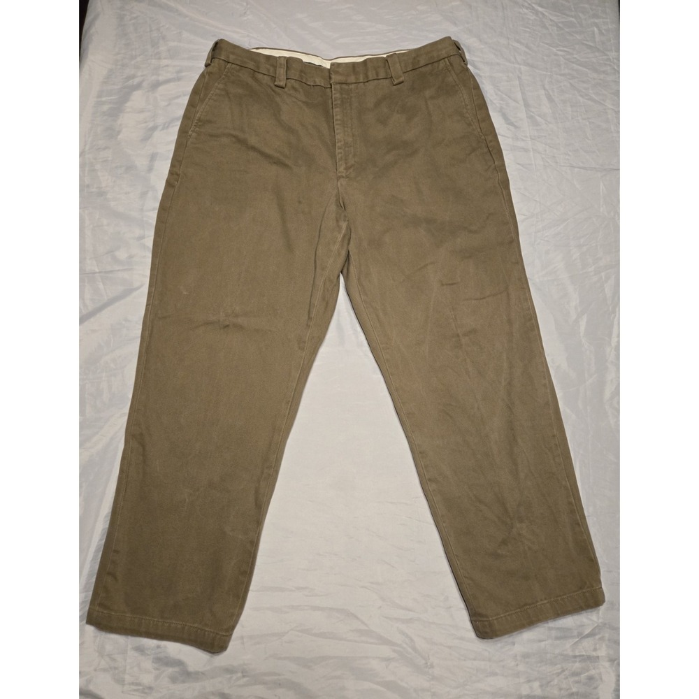 LL Bean Classic Fit Chino Khaki Pants Mens‎ 42 x 32 100% Cotton Quality Pockets
